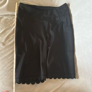 Crown & Ivy bike/workout shorts size small
